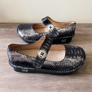 Alegria / Paloma Pewter Charmer Mary Jane